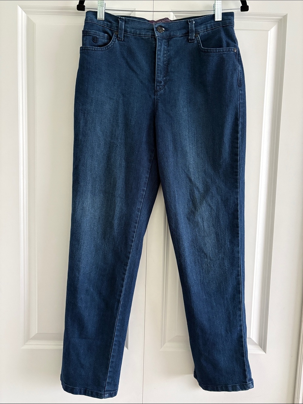 Gloria Vanderbilt Women's Indigo Straight-Leg Jeans Size 6 “Amanda” style
